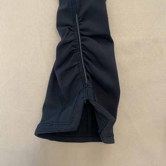 LULULEMON Athletics Leggings, Size 4, 23” Inseam - Picture 3 of 6
